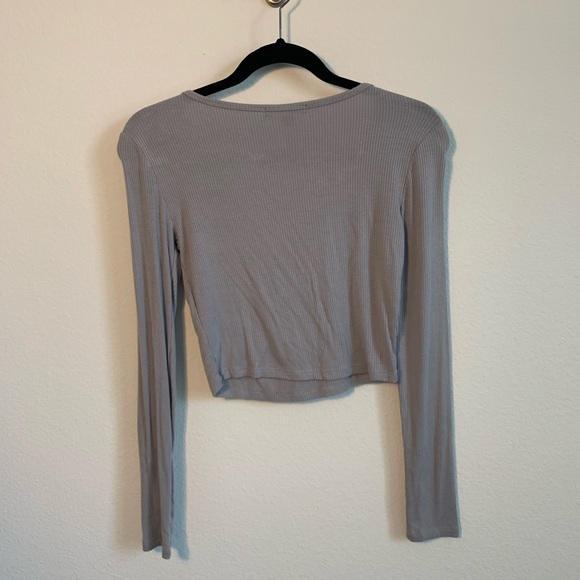 Ribbed Criss Cross Crop Top - Picture 2 of 2